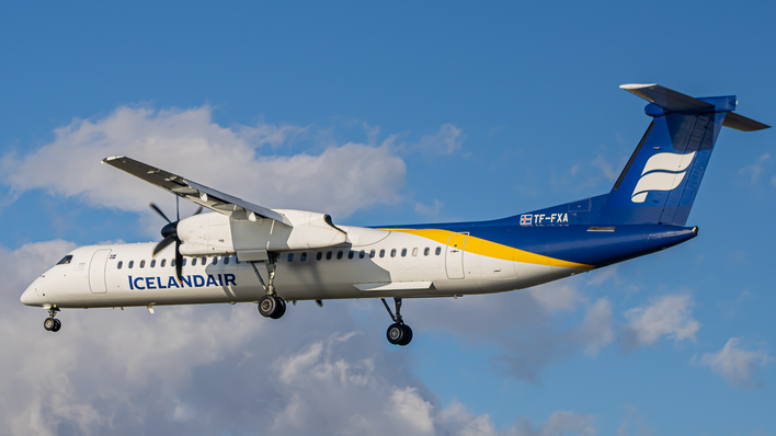 Across The Ocean In A Dash 8: Icelandair To Resume A Greenland Route